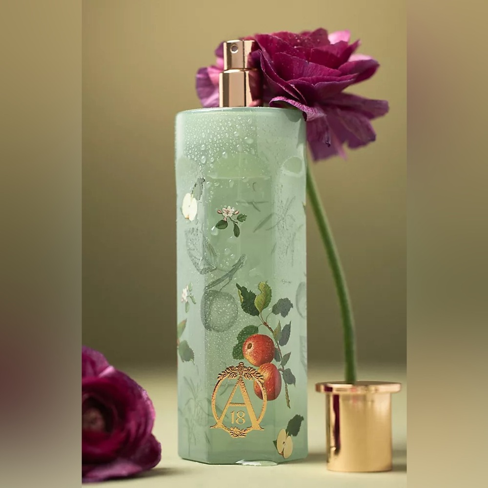Apothecary 18 Spice Orchard Woods Room Spray from Anthropologie